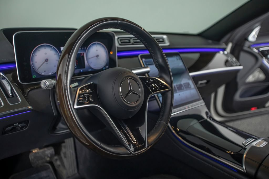 Used 2023 Mercedes-Benz Maybach S 580 4MATIC image 35