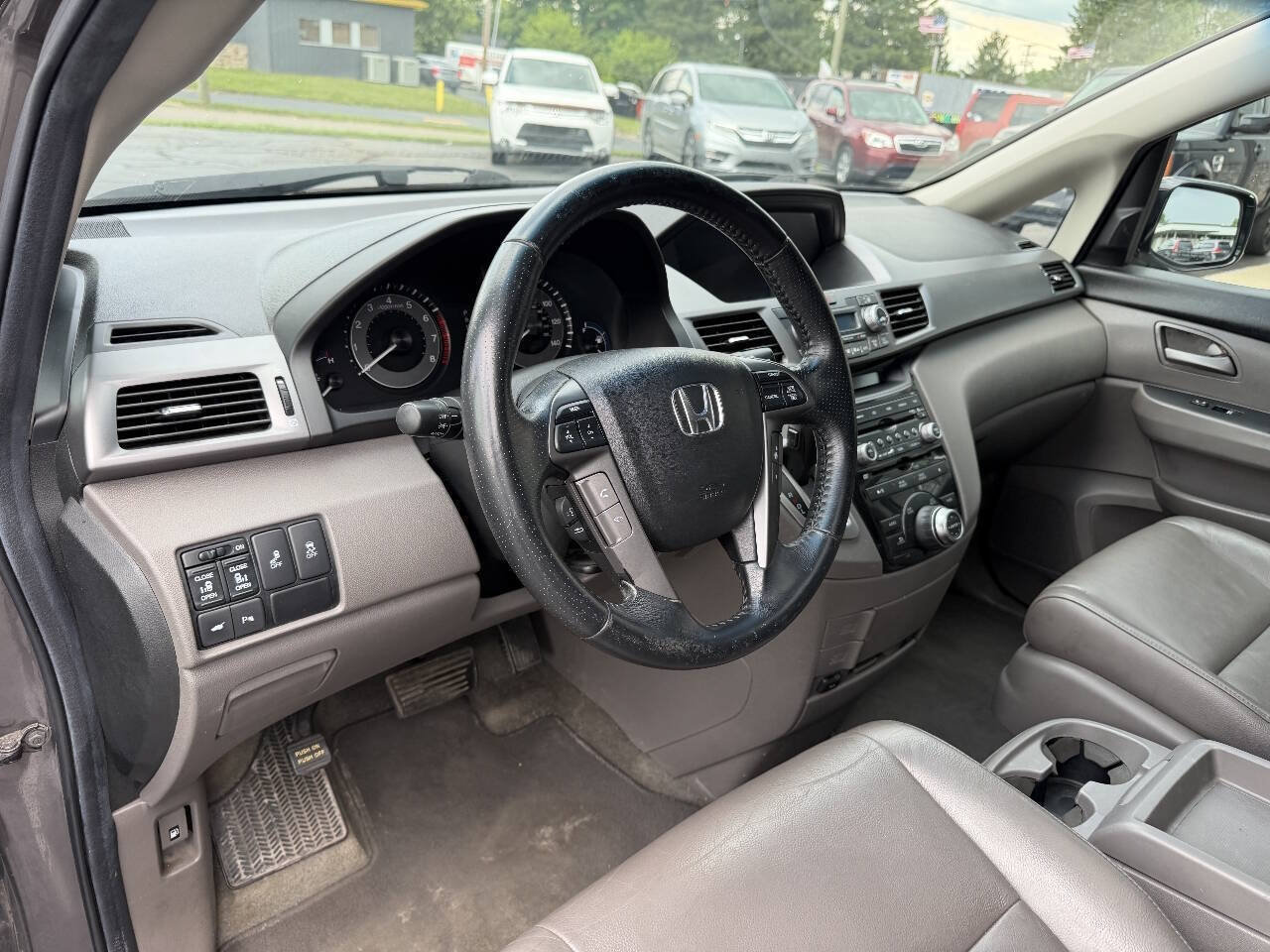 Used 2011 Honda Odyssey Sport-L image 14