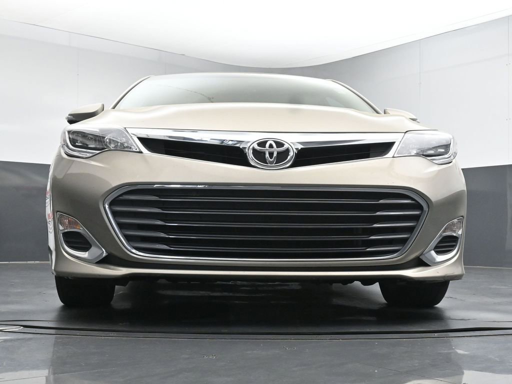 Used 2015 Toyota Avalon XLE Premium w/ Preferred Accessory Package image 19