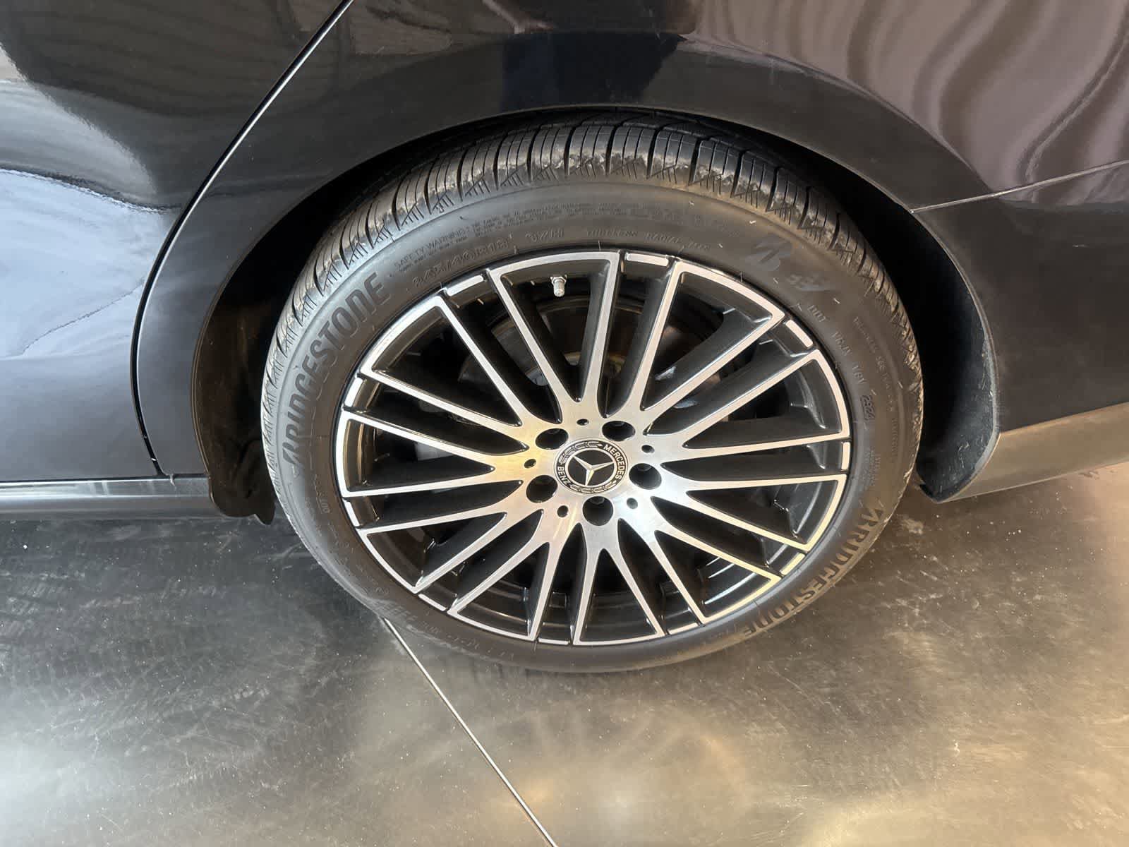 Used 2022 Mercedes-Benz C 300 Sedan image 10