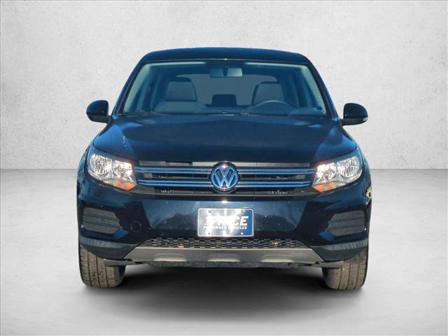 Used 2017 Volkswagen Tiguan Limited w/ Alloy Wheels Package video 2