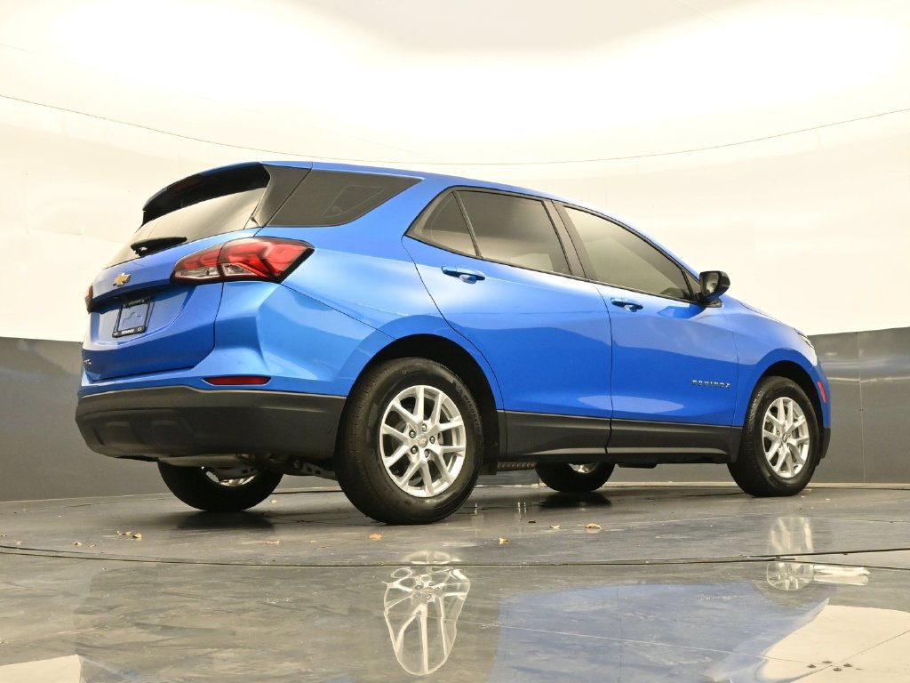 Used 2024 Chevrolet Equinox LS FWD image 29