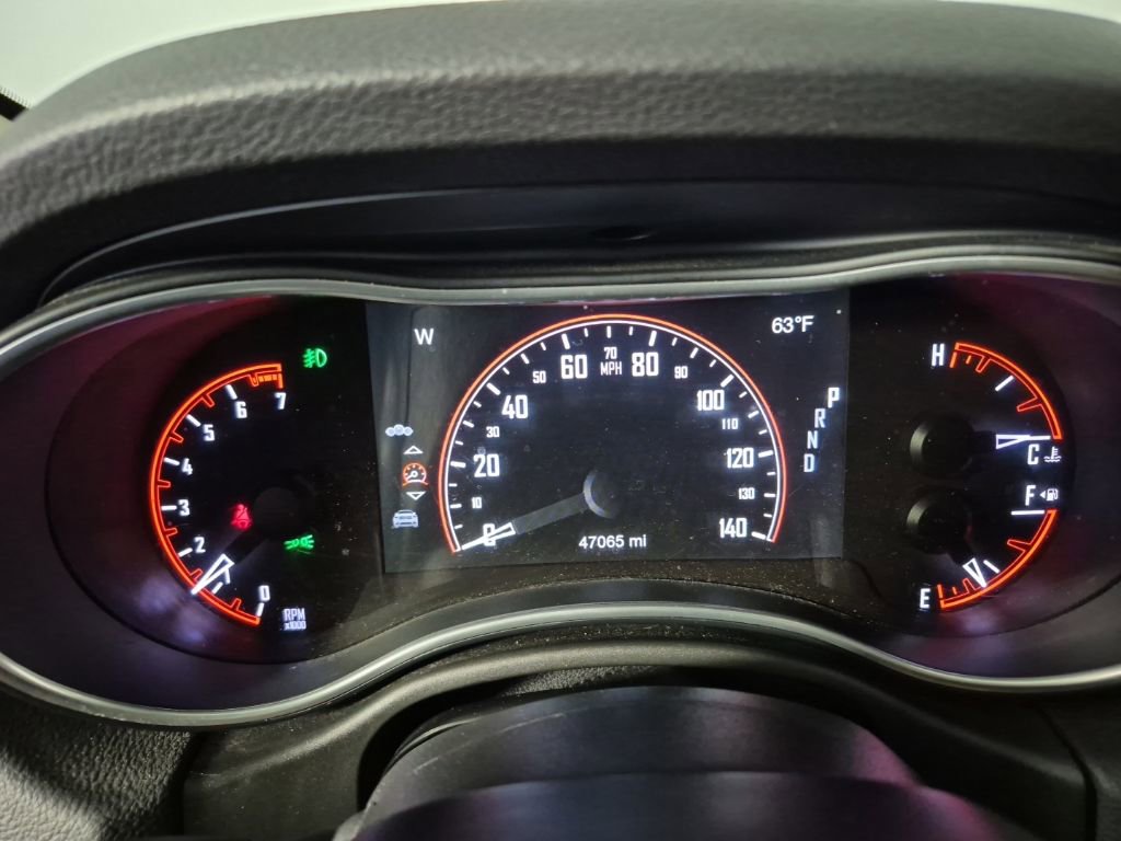 Used 2020 Dodge Durango SXT image 20