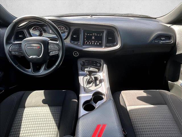 Used 2023 Dodge Challenger SXT RWD image 12