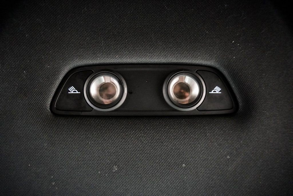 Used 2023 Audi Q8 Prestige w/ Prestige Package image 12