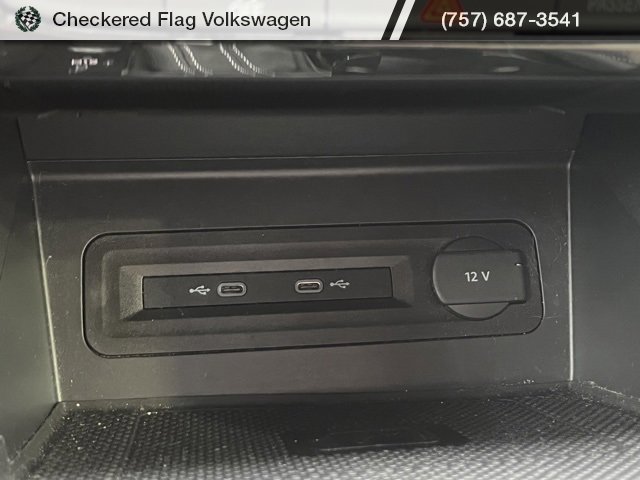 Used 2022 Volkswagen Atlas Cross Sport SE image 41