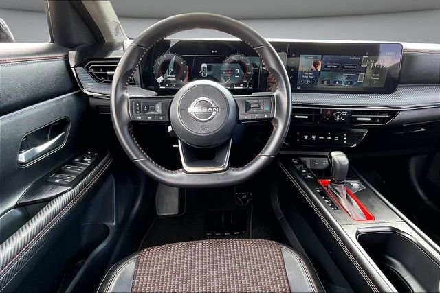 Certified 2025 Nissan Kicks SR AWD/4WD image 8