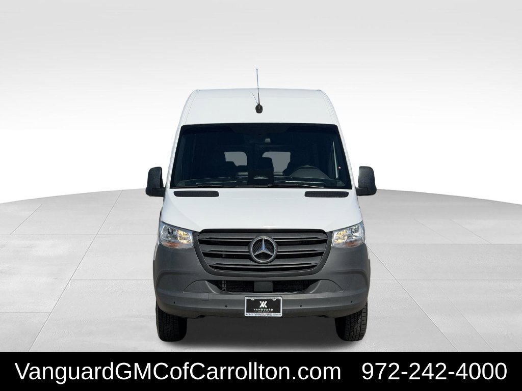 Used 2025 Mercedes-Benz Sprinter 2500 image 3