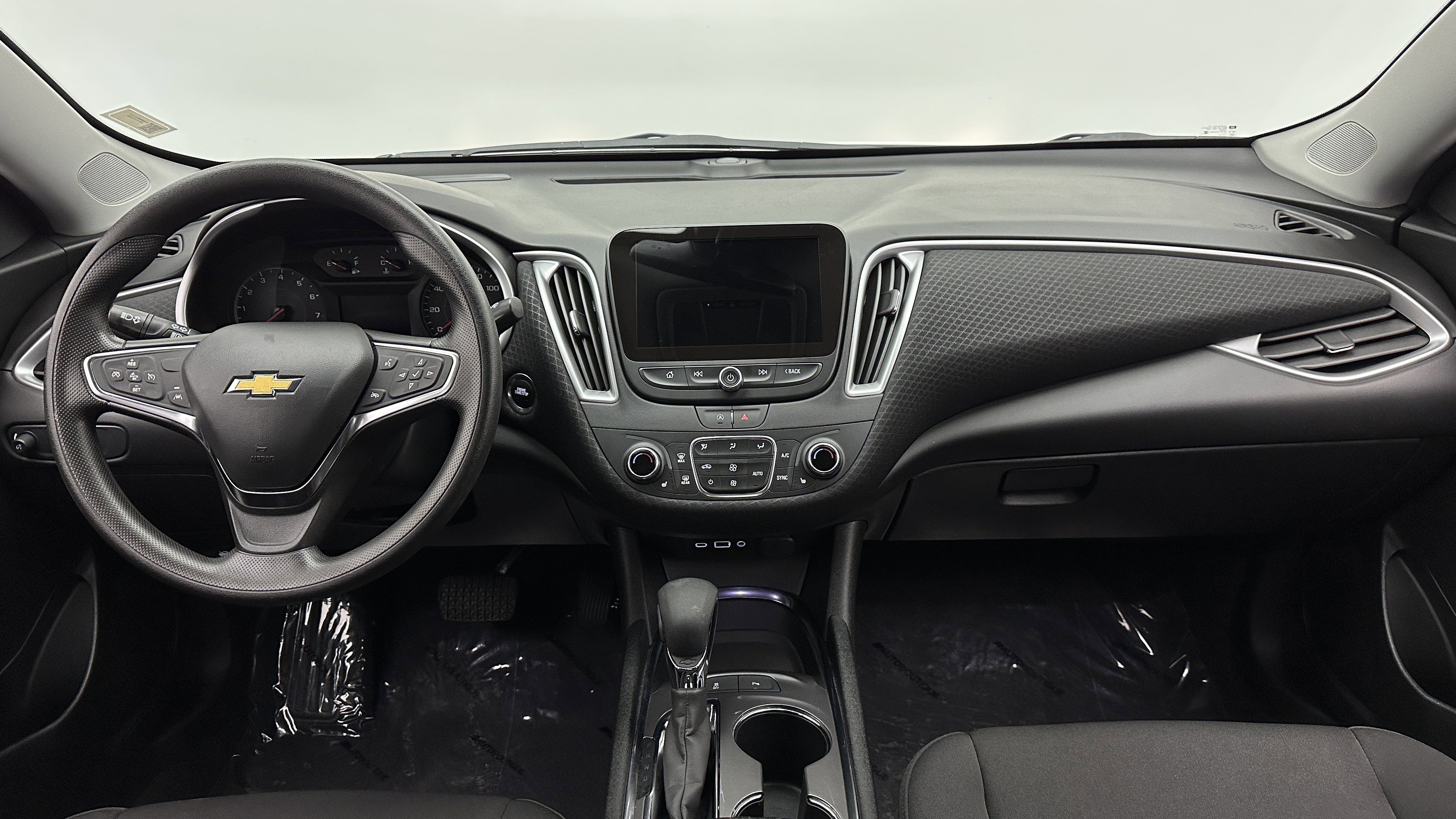 Used 2025 Chevrolet Malibu LT image 21