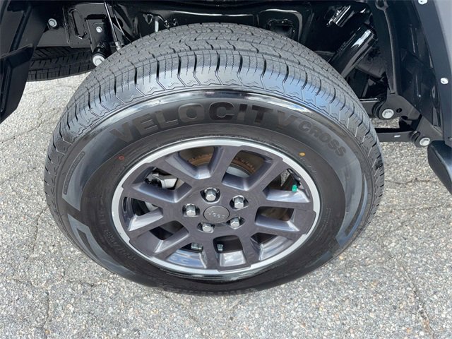 Used 2022 Jeep Gladiator Overland image 10