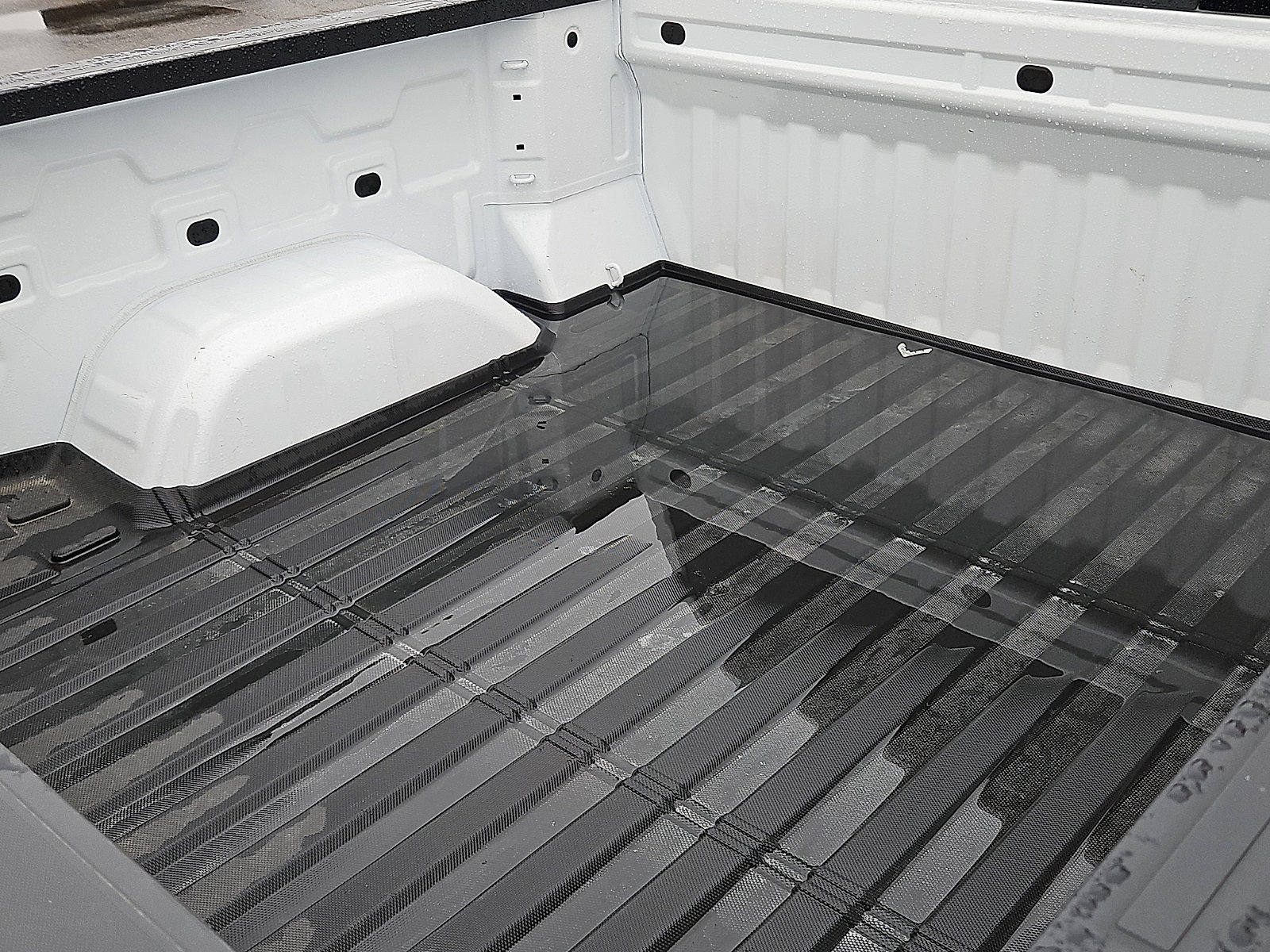 Certified 2025 GMC Sierra 1500 Elevation w/ Preferred Package image 9