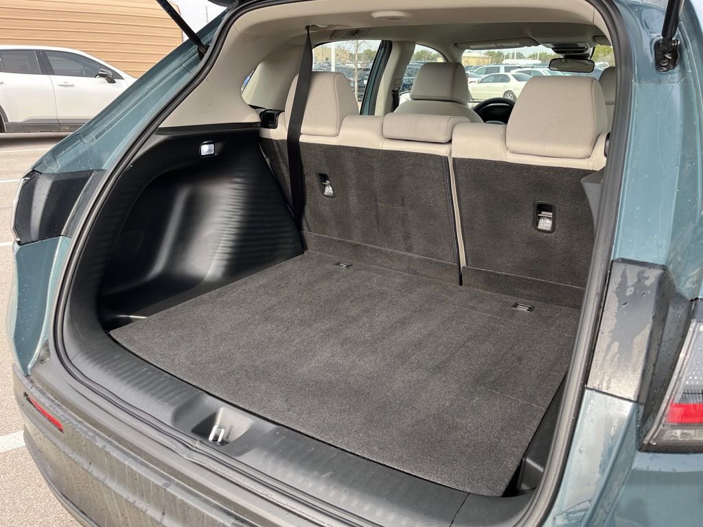 Certified 2025 Honda HR-V LX image 9