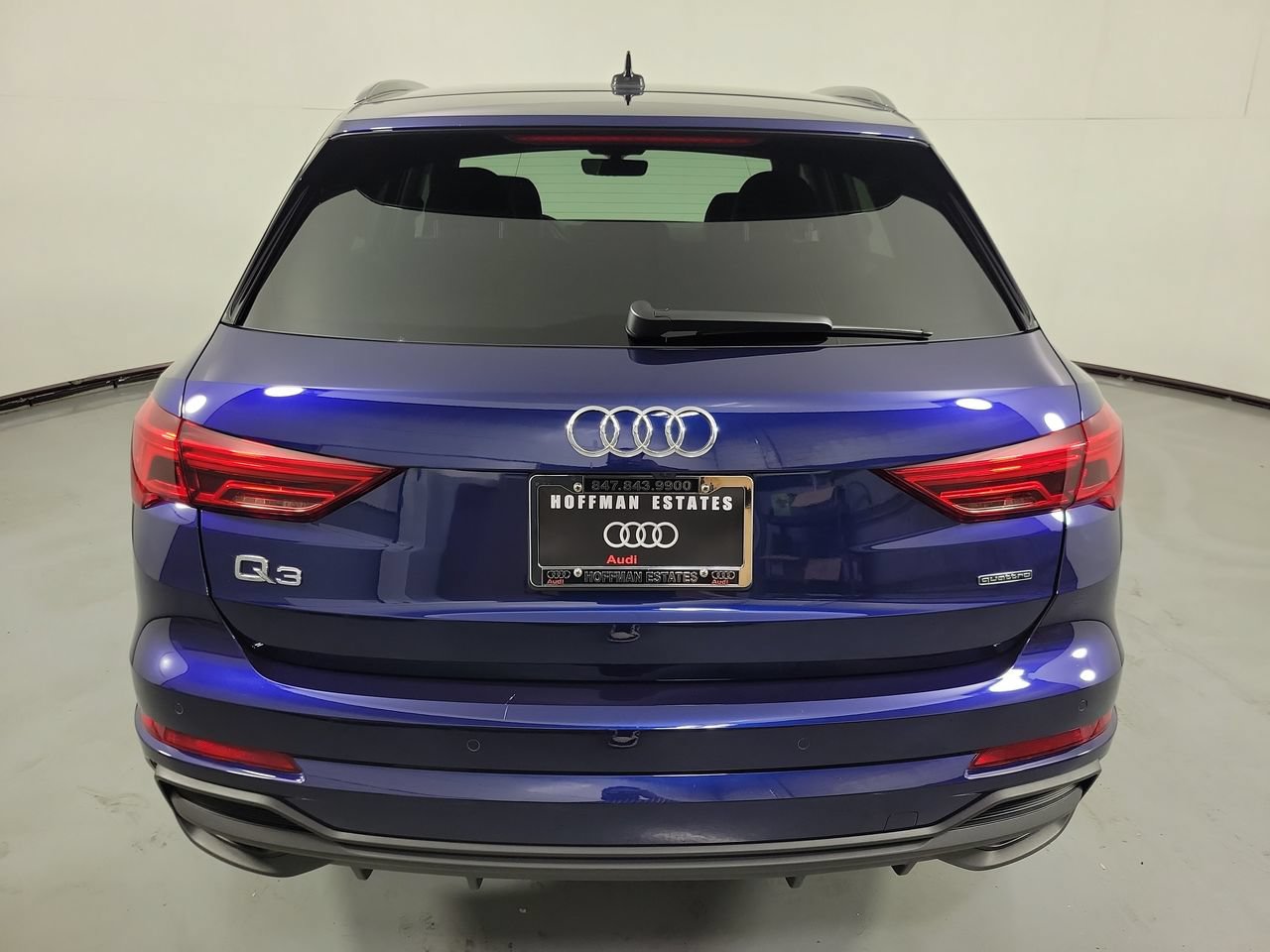 Used 2025 Audi Q3 2.0T Premium w/ Convenience Package AWD/4WD image 7