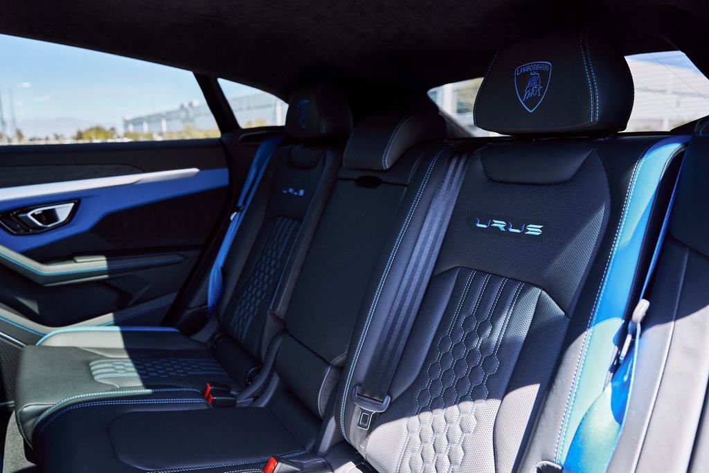 Used 2024 Lamborghini Urus S image 45