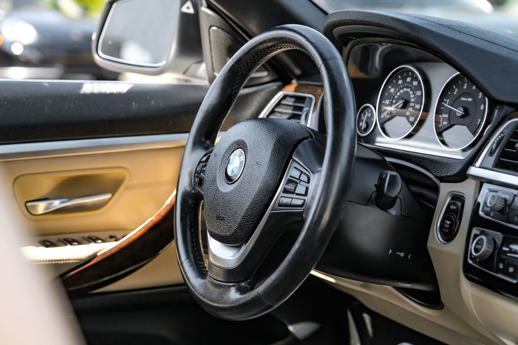 Used 2018 BMW 430i Convertible RWD image 12