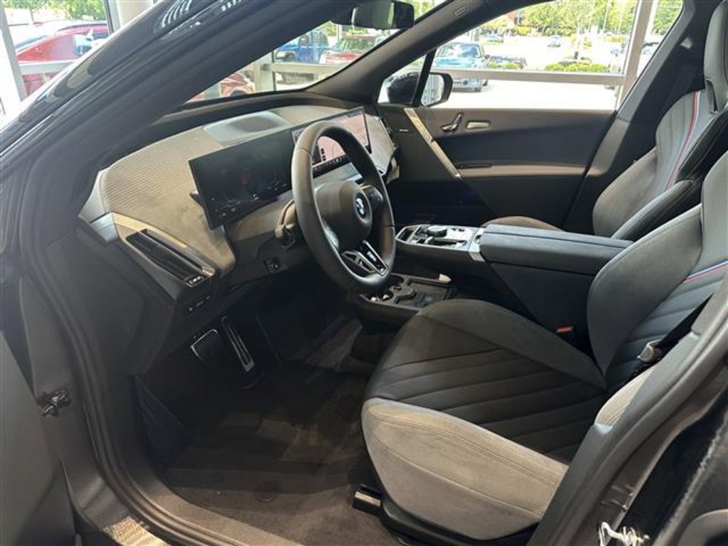 New 2026 BMW iX xDrive60 w/ M Sport Package image 12