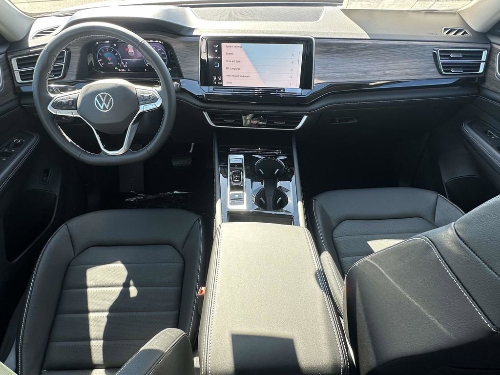 New 2026 Volkswagen Atlas SEL image 11