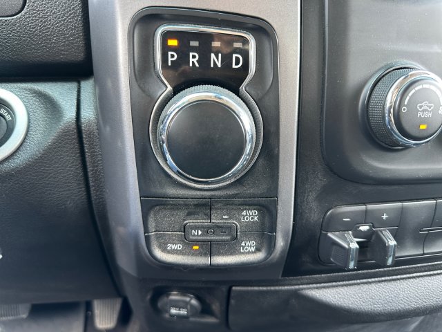 Used 2022 RAM 1500 Classic SLT w/ Protection Group AWD/4WD image 28