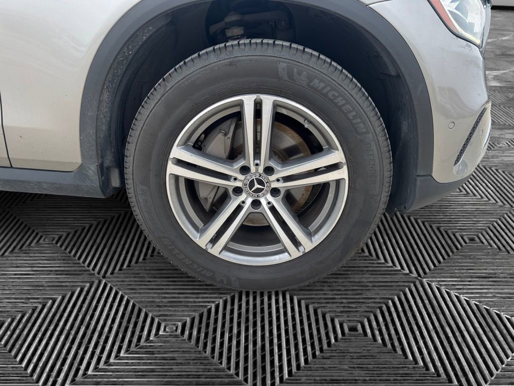 Used 2022 Mercedes-Benz GLC 300 image 16