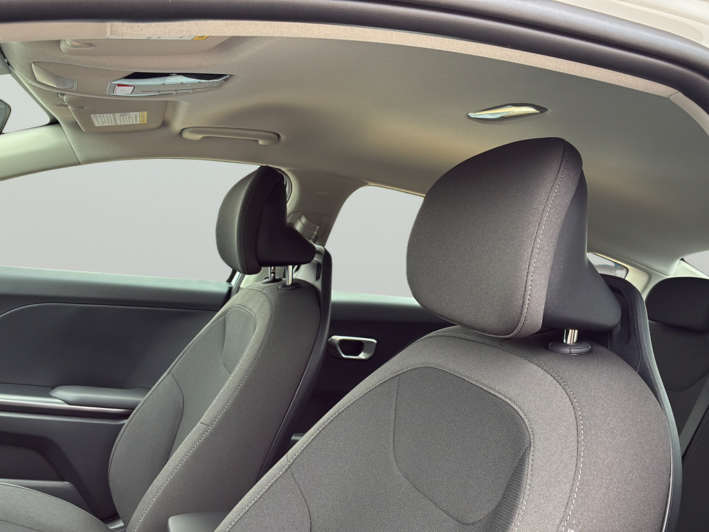 New 2026 Kia K4 FWD image 13