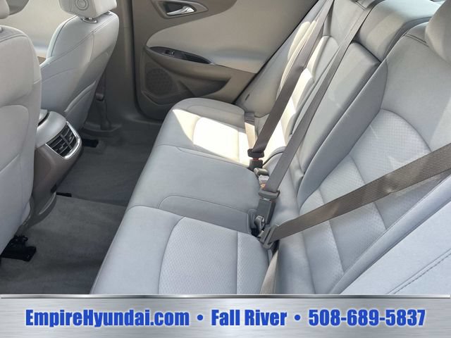 Used 2023 Chevrolet Malibu LT FWD image 16