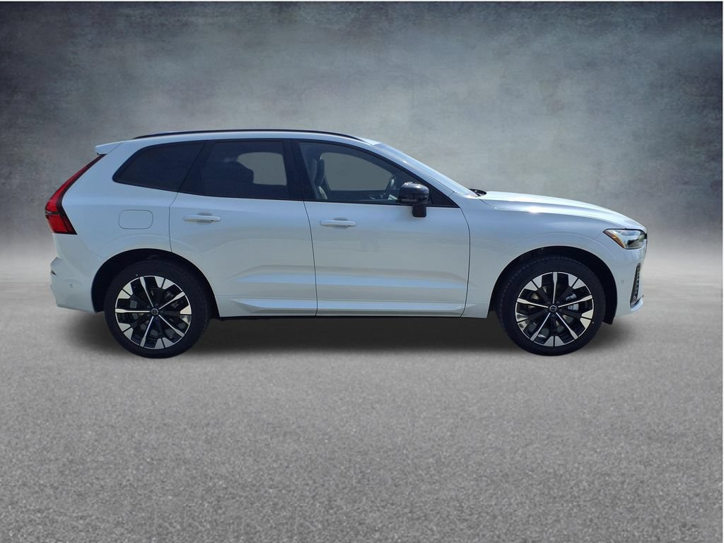 New 2026 Volvo XC60 B5 Plus w/ Protection Package Premier AWD/4WD image 9