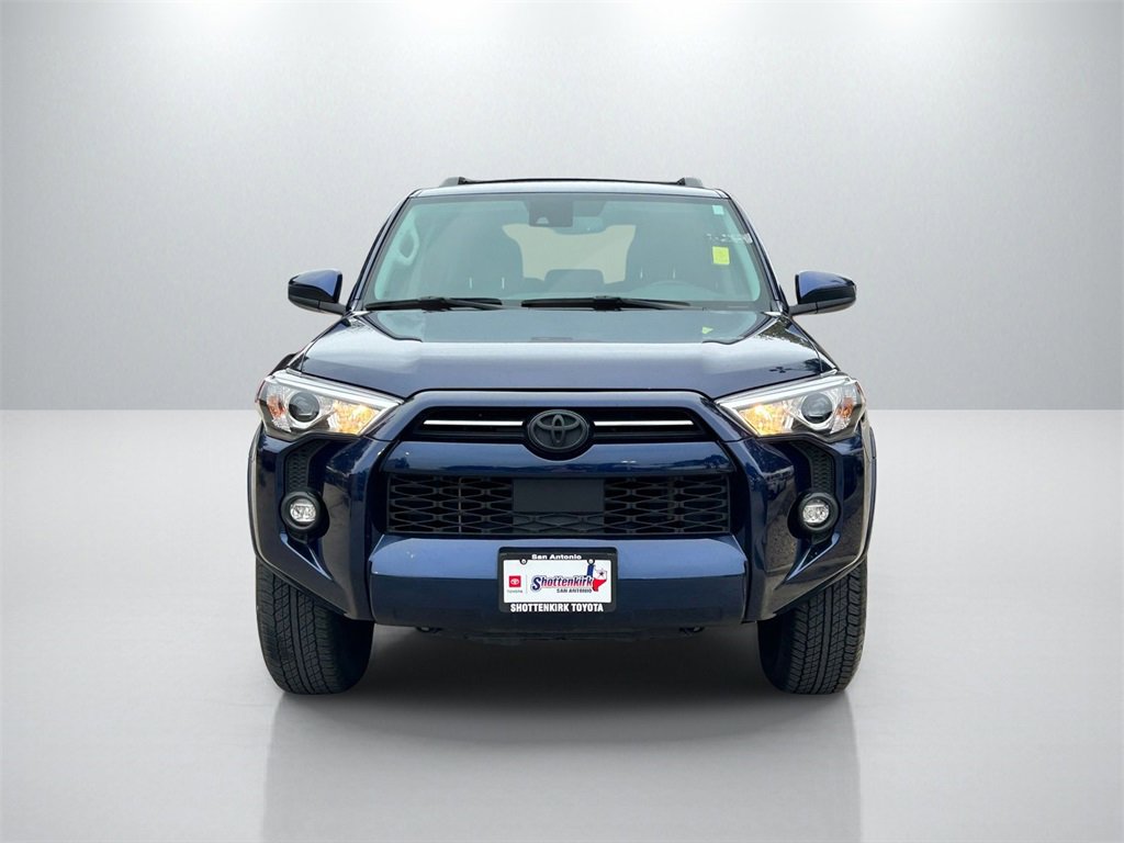 Certified 2024 Toyota 4Runner SR5 image 2