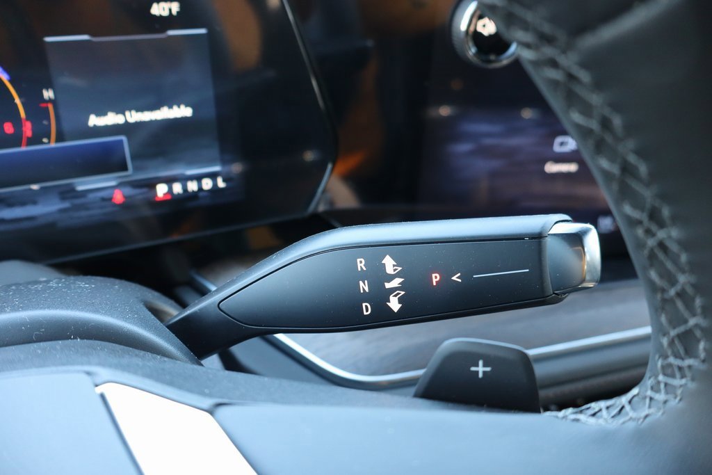 New 2026 Chevrolet Suburban High Country image 11