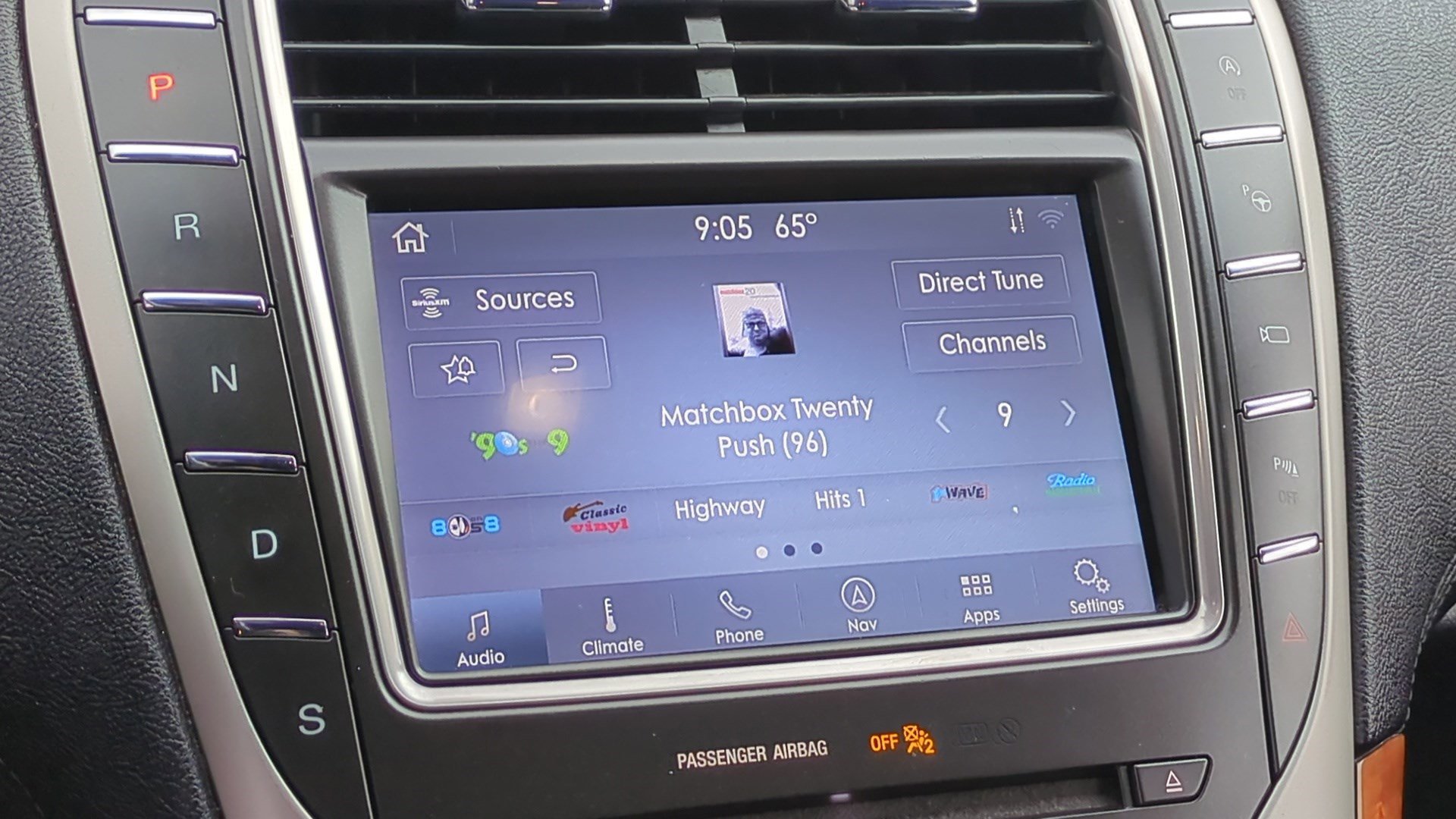 Used 2020 Lincoln Nautilus Reserve image 22