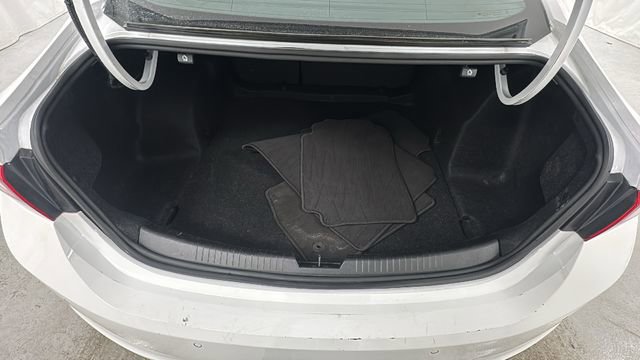 Used 2024 Chevrolet Malibu LT image 15