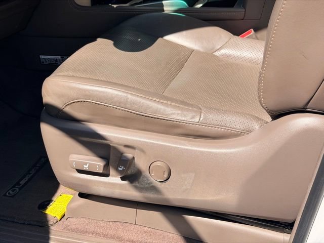 Used 2019 Lexus GX 460 Luxury AWD/4WD image 24