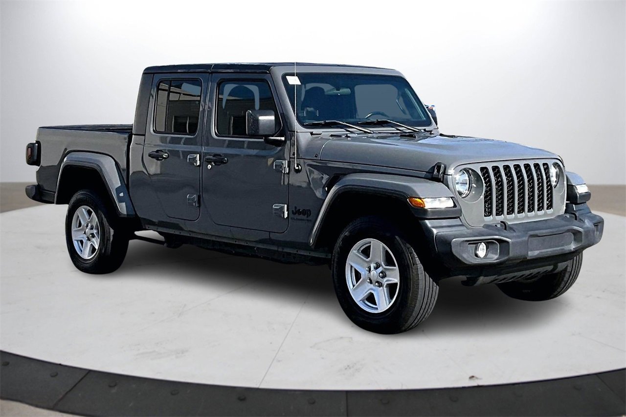 Certified 2021 Jeep Gladiator Sport image 2