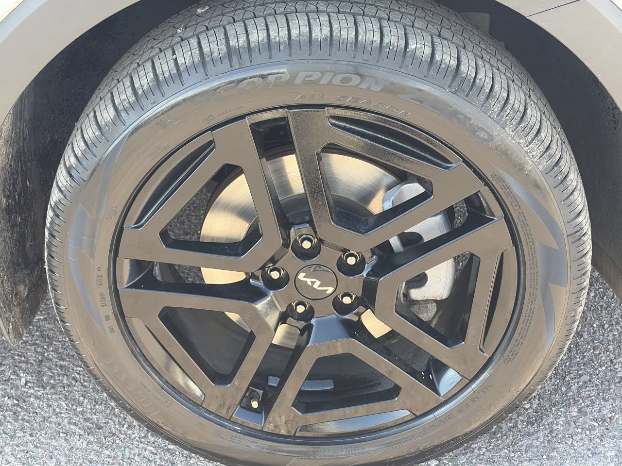 Certified 2024 Kia Telluride SX X-Line AWD/4WD image 9