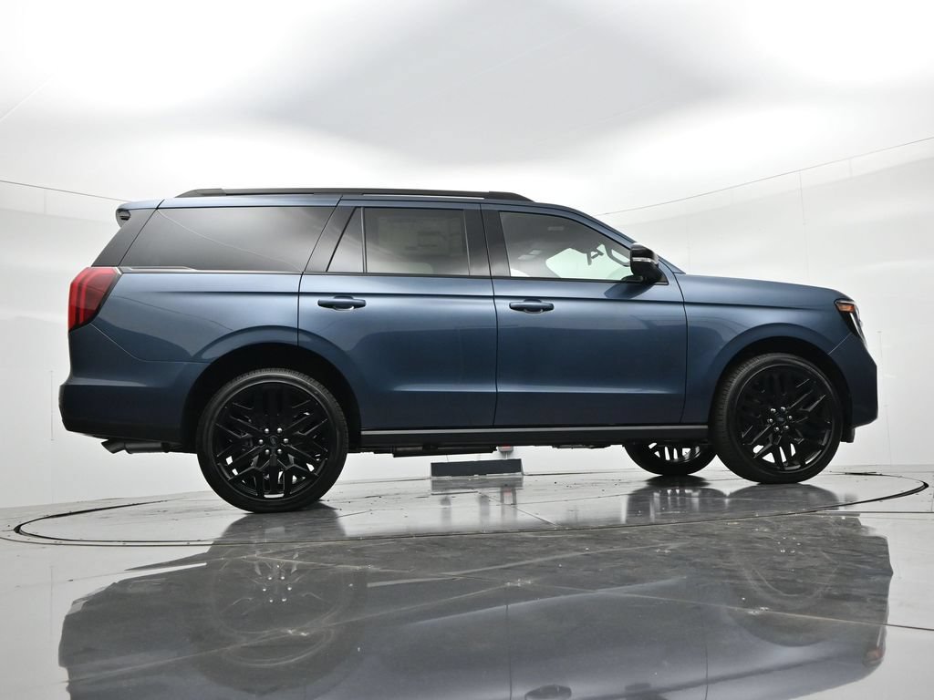 New 2027 Ford Expedition Platinum w/ Stealth Performance Package AWD/4WD image 22
