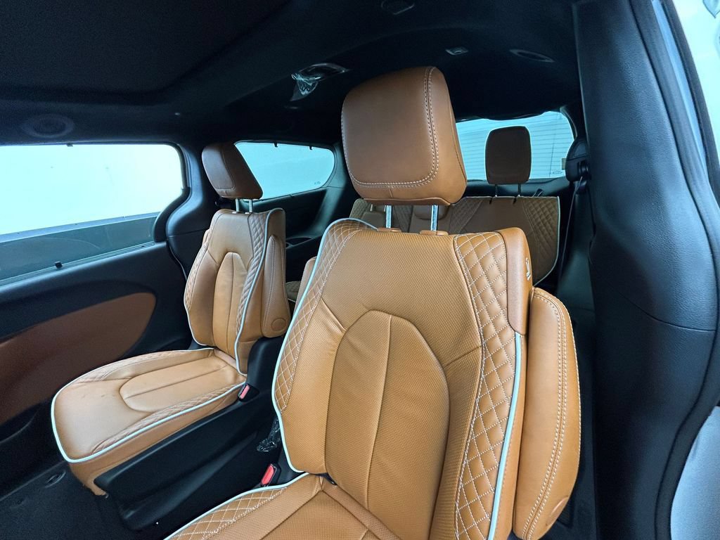 New 2026 Chrysler Pacifica Pinnacle FWD image 31