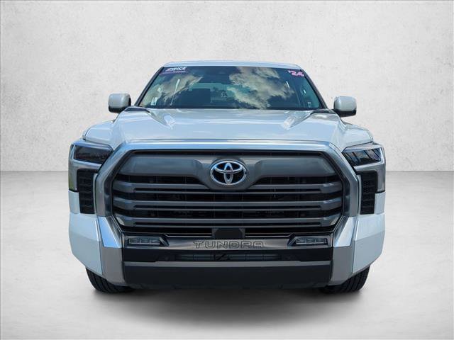 Used 2024 Toyota Tundra Limited AWD/4WD image 2