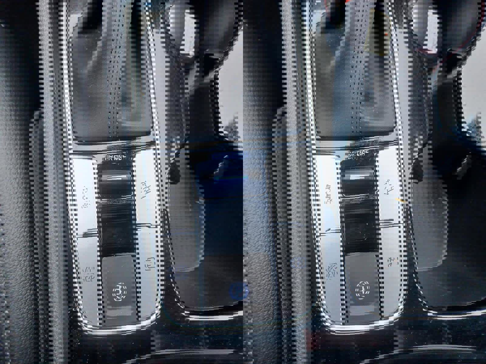 Used 2025 Hyundai Santa Cruz SEL image 14