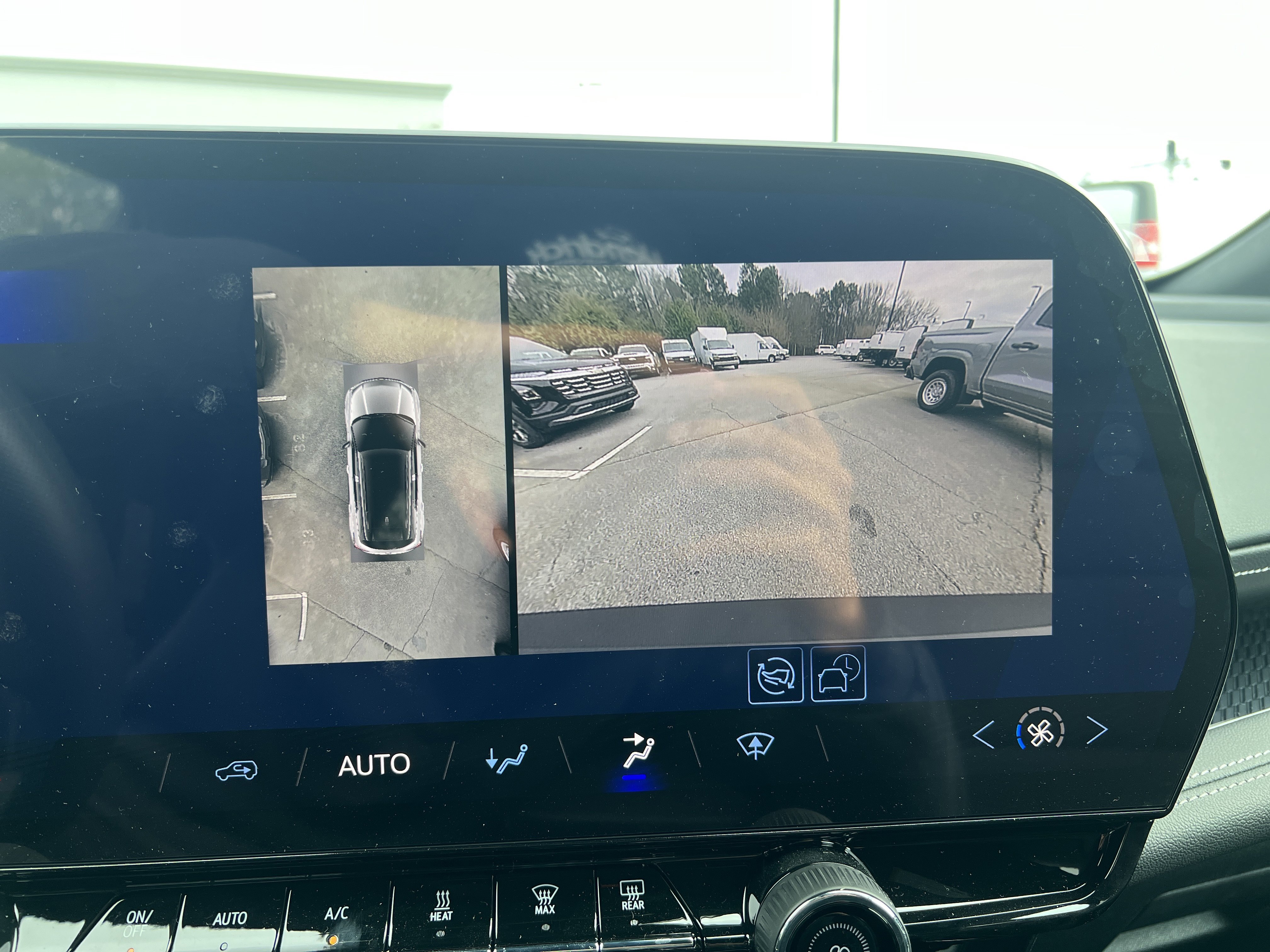 New 2026 Chevrolet Blazer EV LT image 28