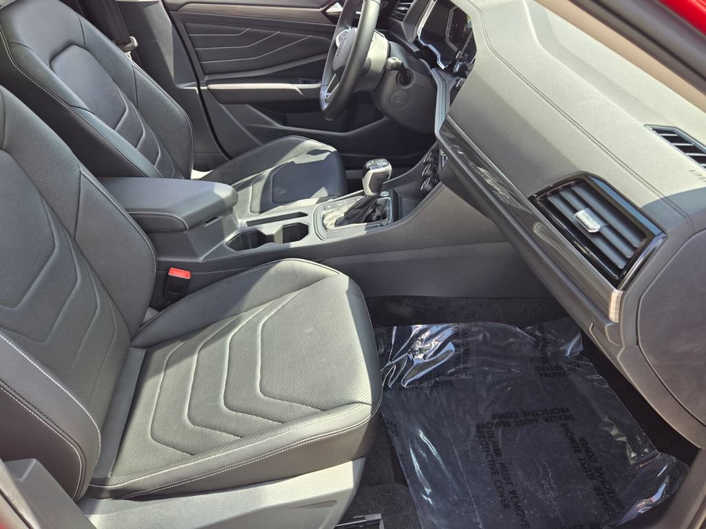 Certified 2023 Volkswagen Jetta SEL FWD image 19