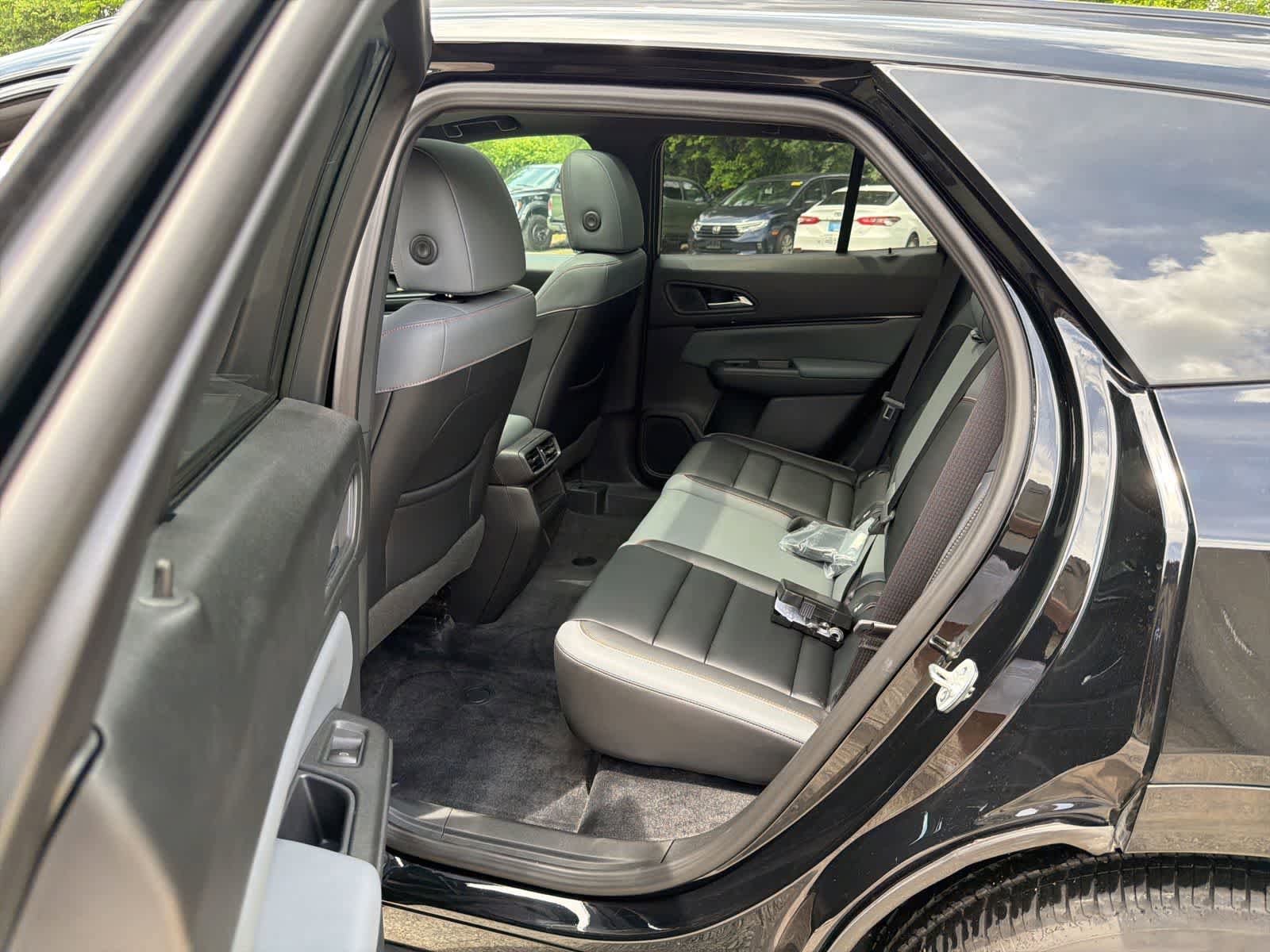 Used 2025 Honda Prologue Touring image 17