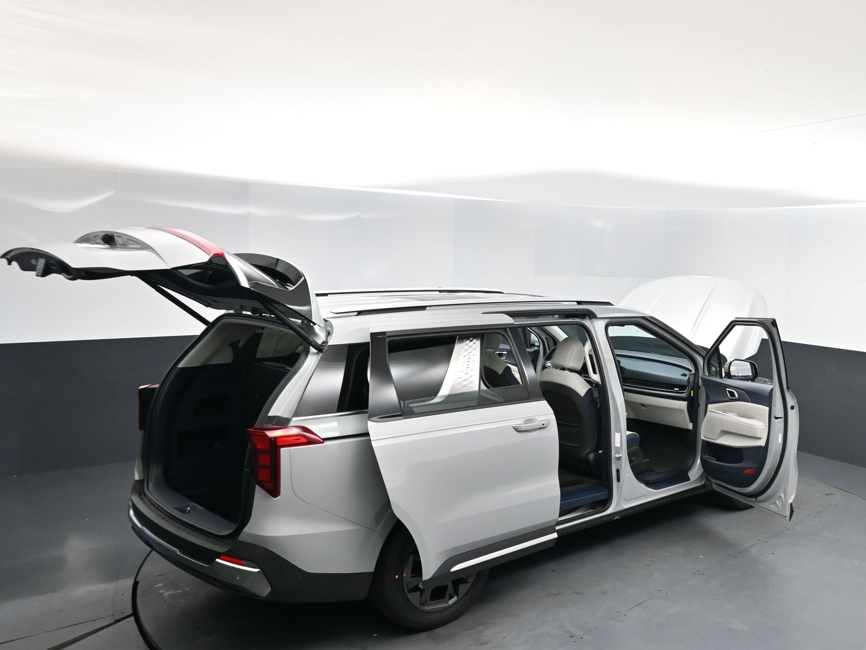 New 2026 Kia Carnival SX image 18