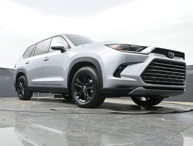 Used 2024 Toyota Grand Highlander Platinum image 27
