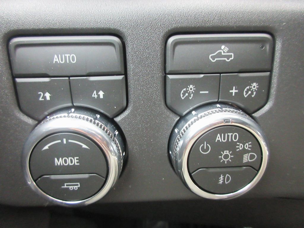 New 2026 GMC Sierra 1500 Elevation w/ Max Trailering Package AWD/4WD image 15
