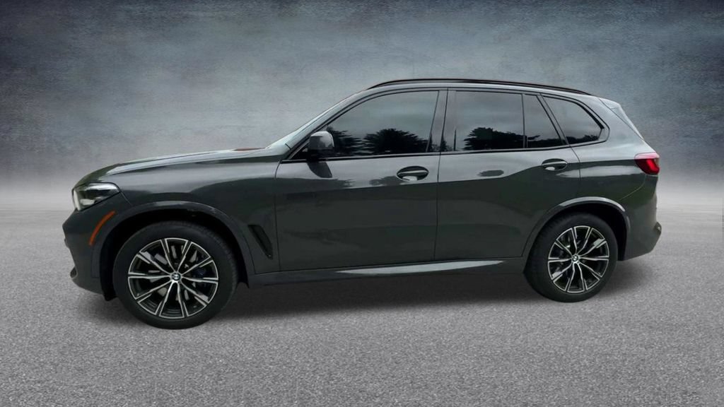 Used 2022 BMW X5 M50i w/ Premium Package AWD/4WD image 11