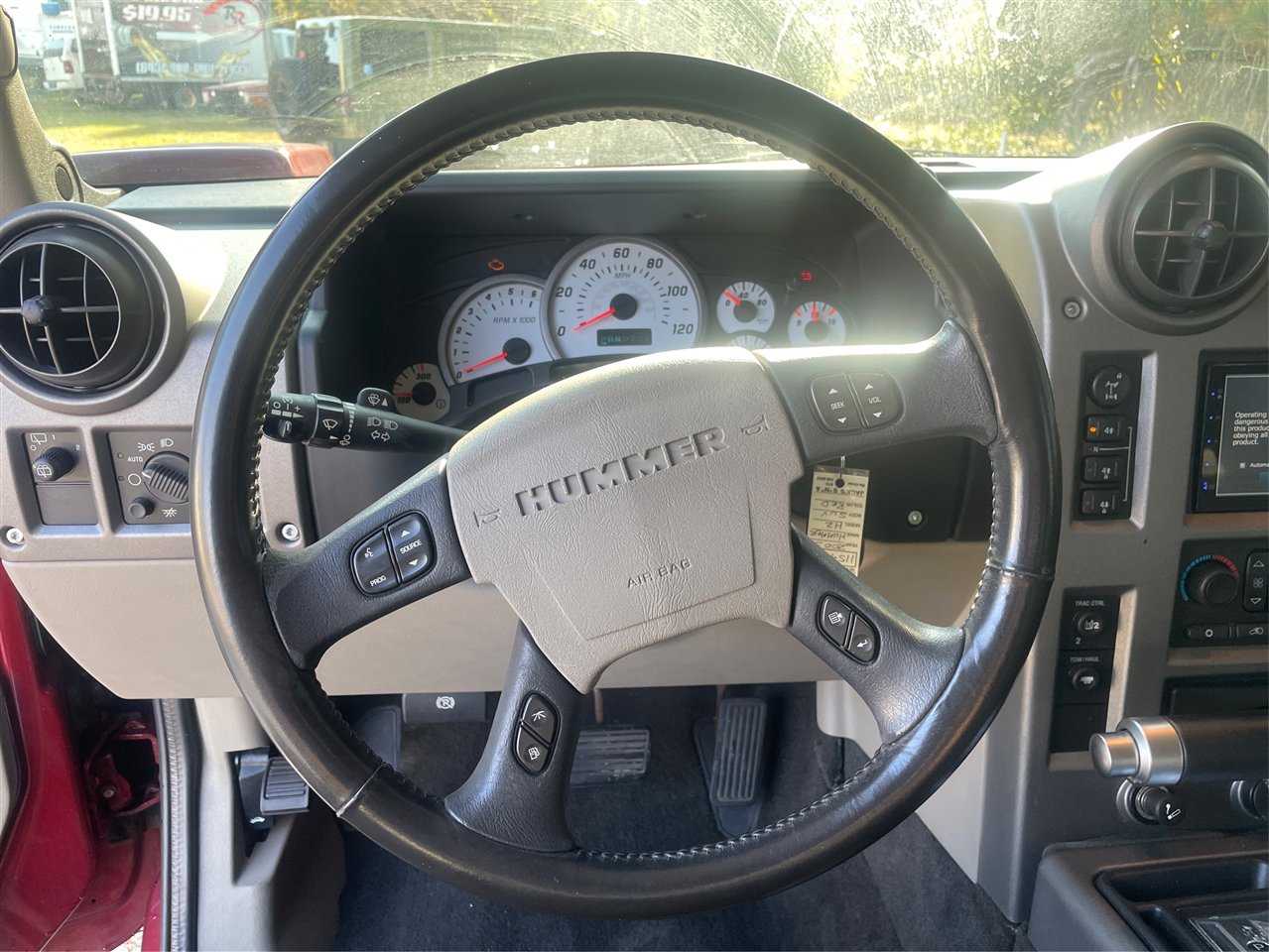 Used 2003 HUMMER H2 w/ Preferred Equipment Group image 19