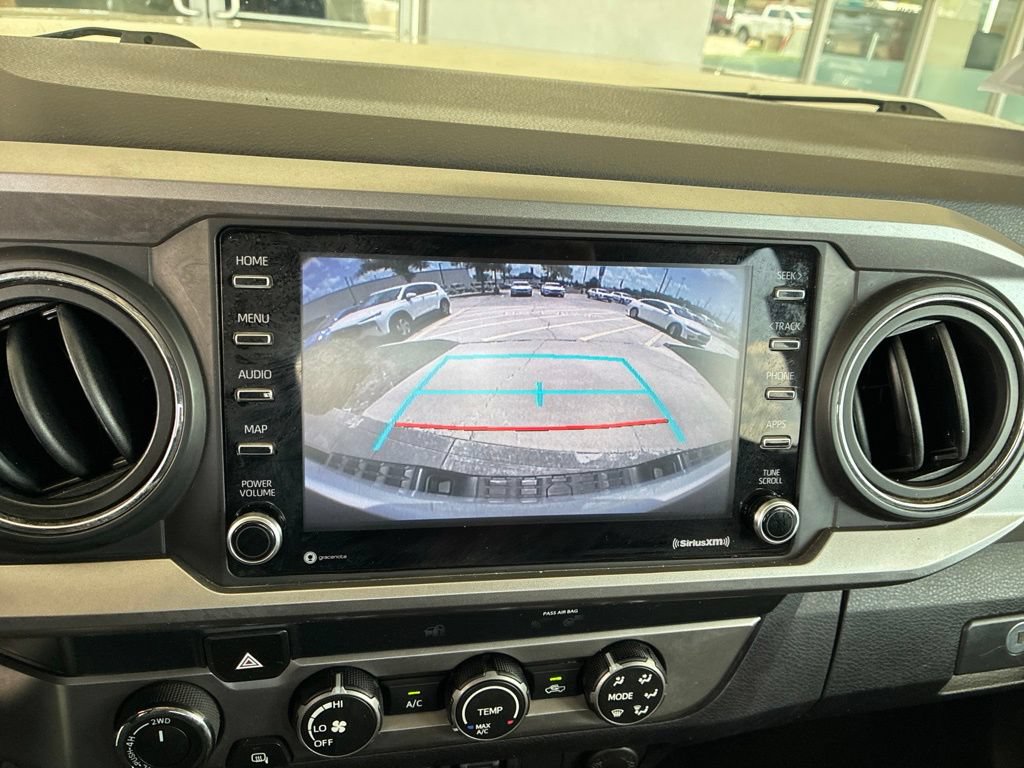 Used 2020 Toyota Tacoma SR5 AWD/4WD image 27