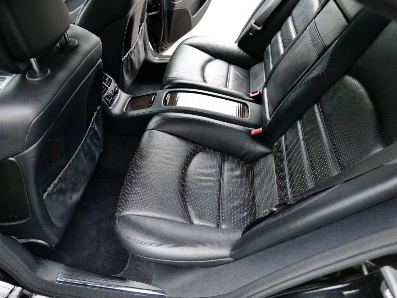 Used 2007 Mercedes-Benz CLS 63 AMG w/ P2 Pkg image 44