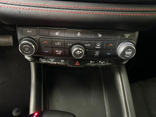 Used 2023 Dodge Durango GT w/ Blacktop Package image 29