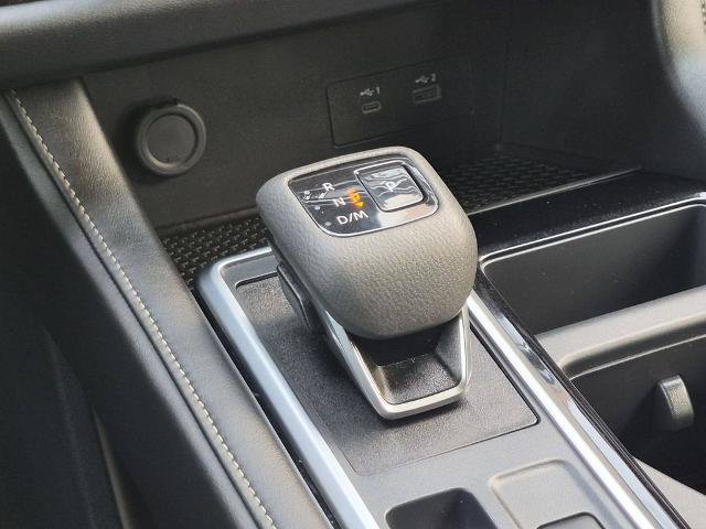 Certified 2025 Nissan Pathfinder SV AWD/4WD image 24