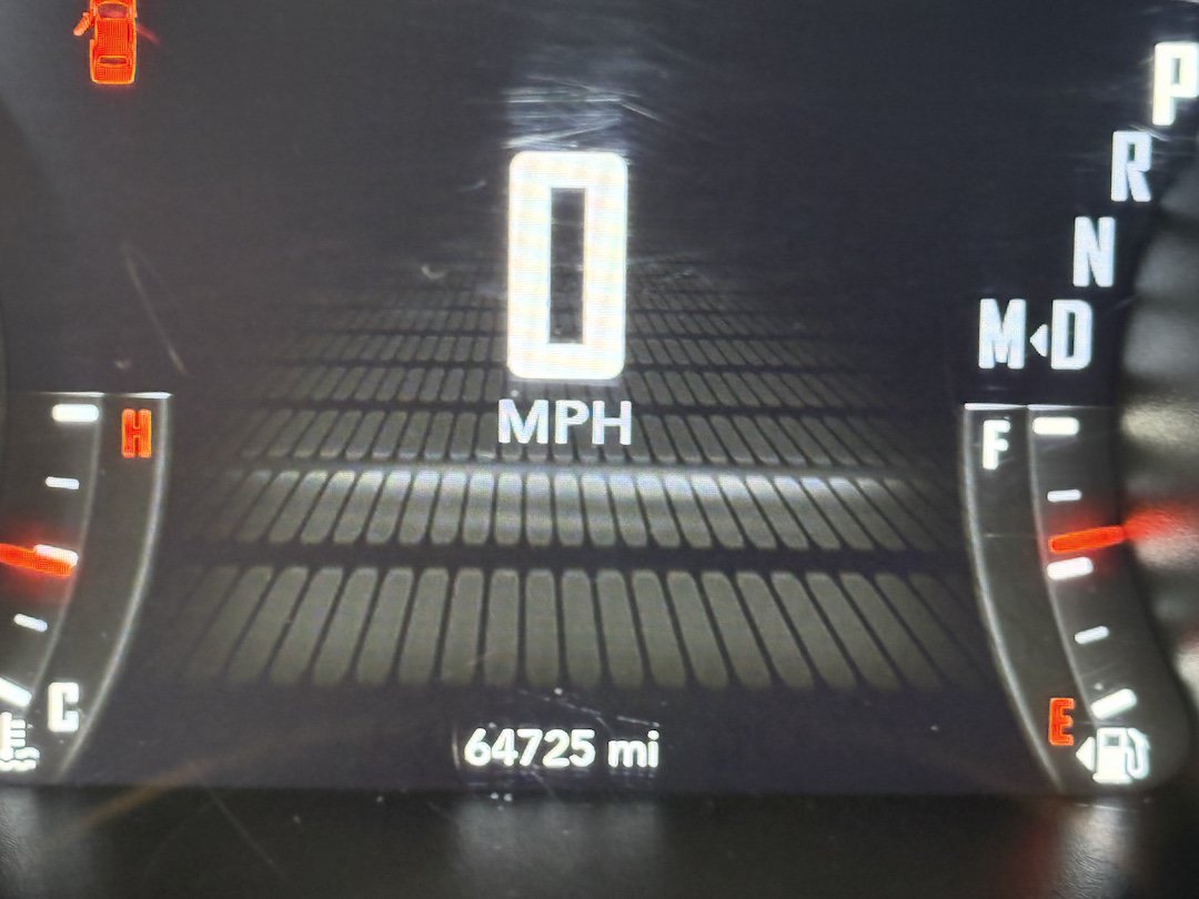 Used 2023 Dodge Challenger SXT RWD image 15